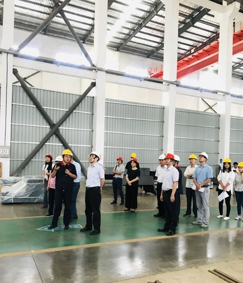 省政協(xié)副主席湯建人蒞臨金環(huán)磁選開展專題調(diào)研
